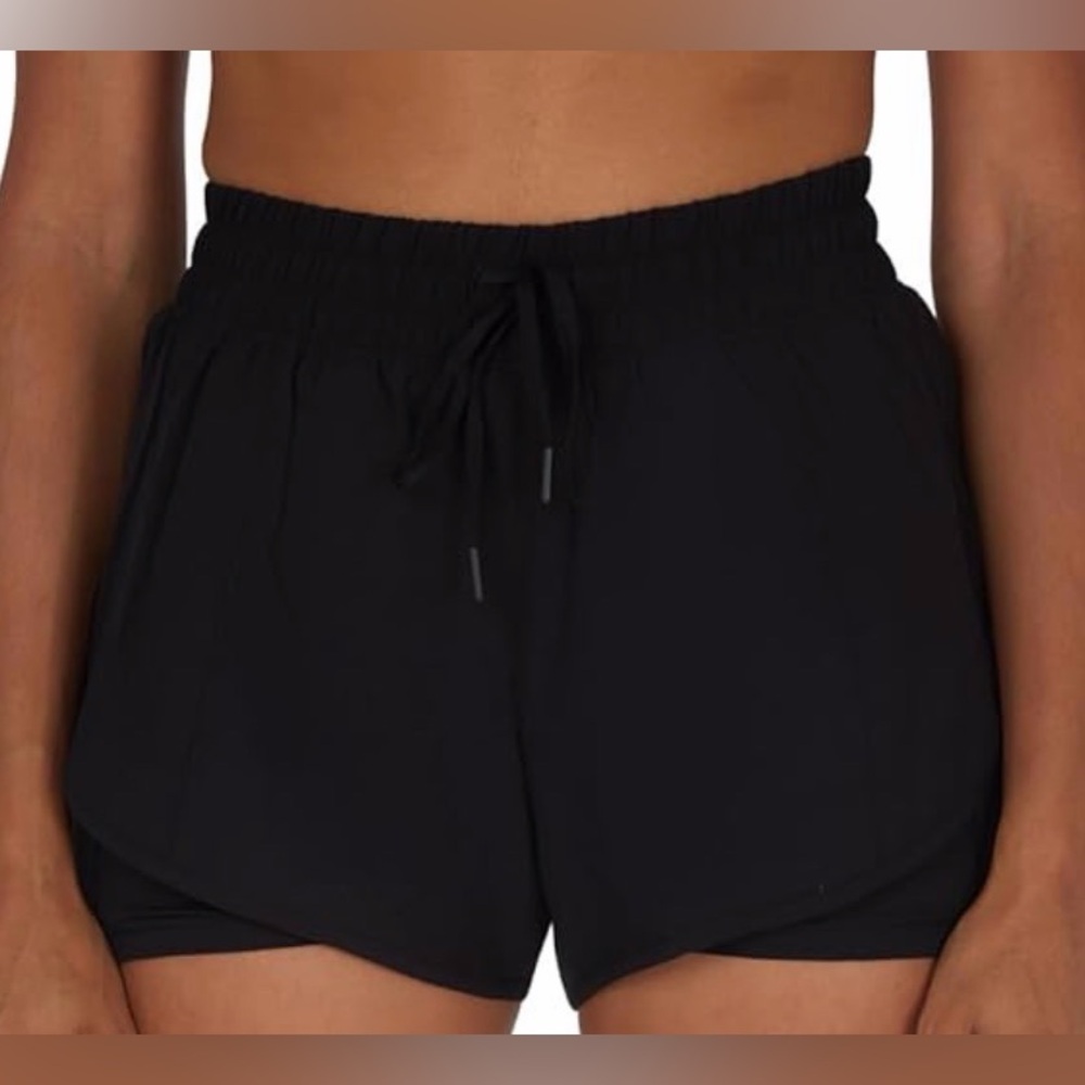 90 Degree By Reflex Lightweight Workout Shorts 2 in 1 Yoga Shorts - Large